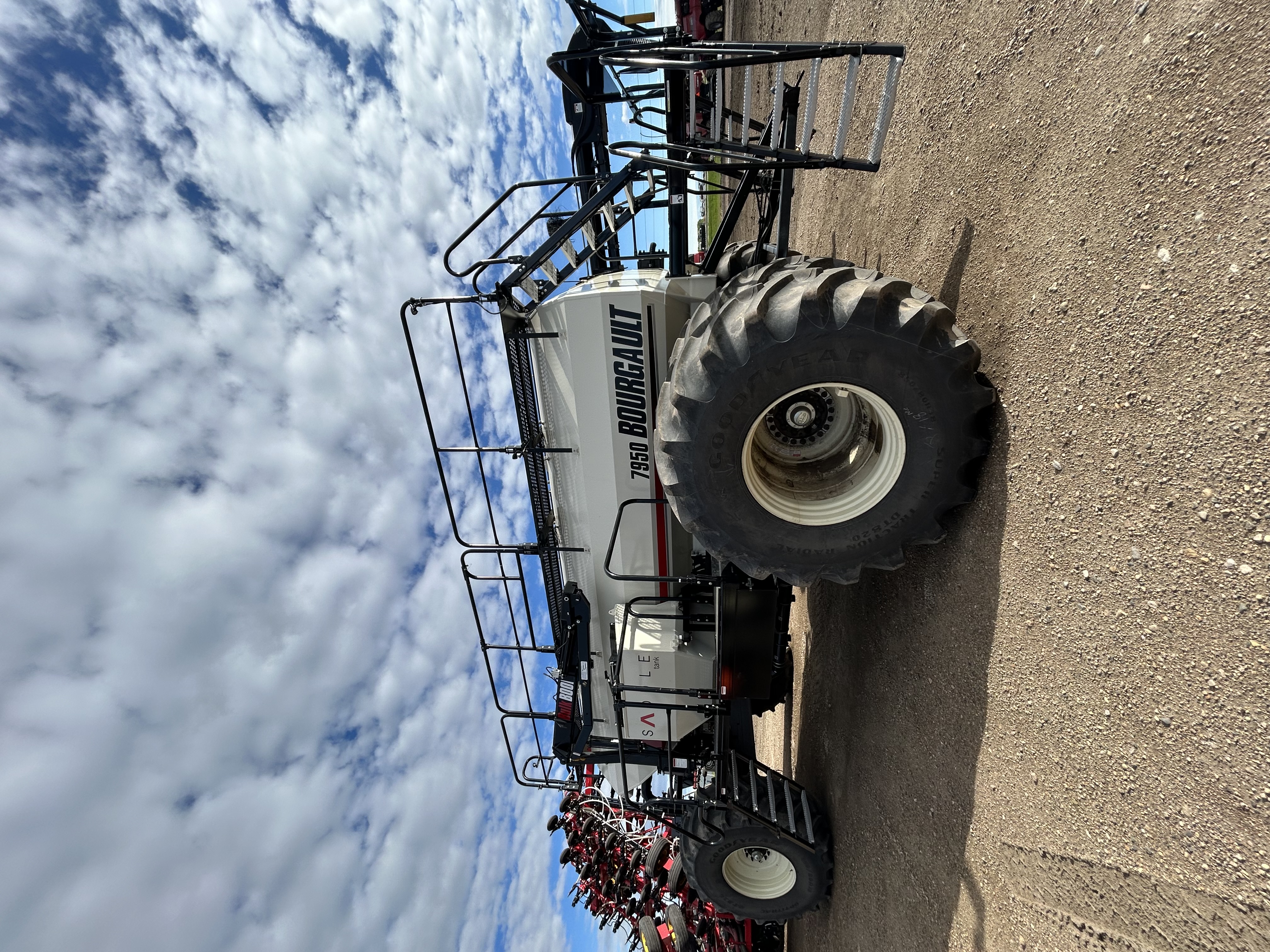 2020 Bourgault 3320 Air Drill