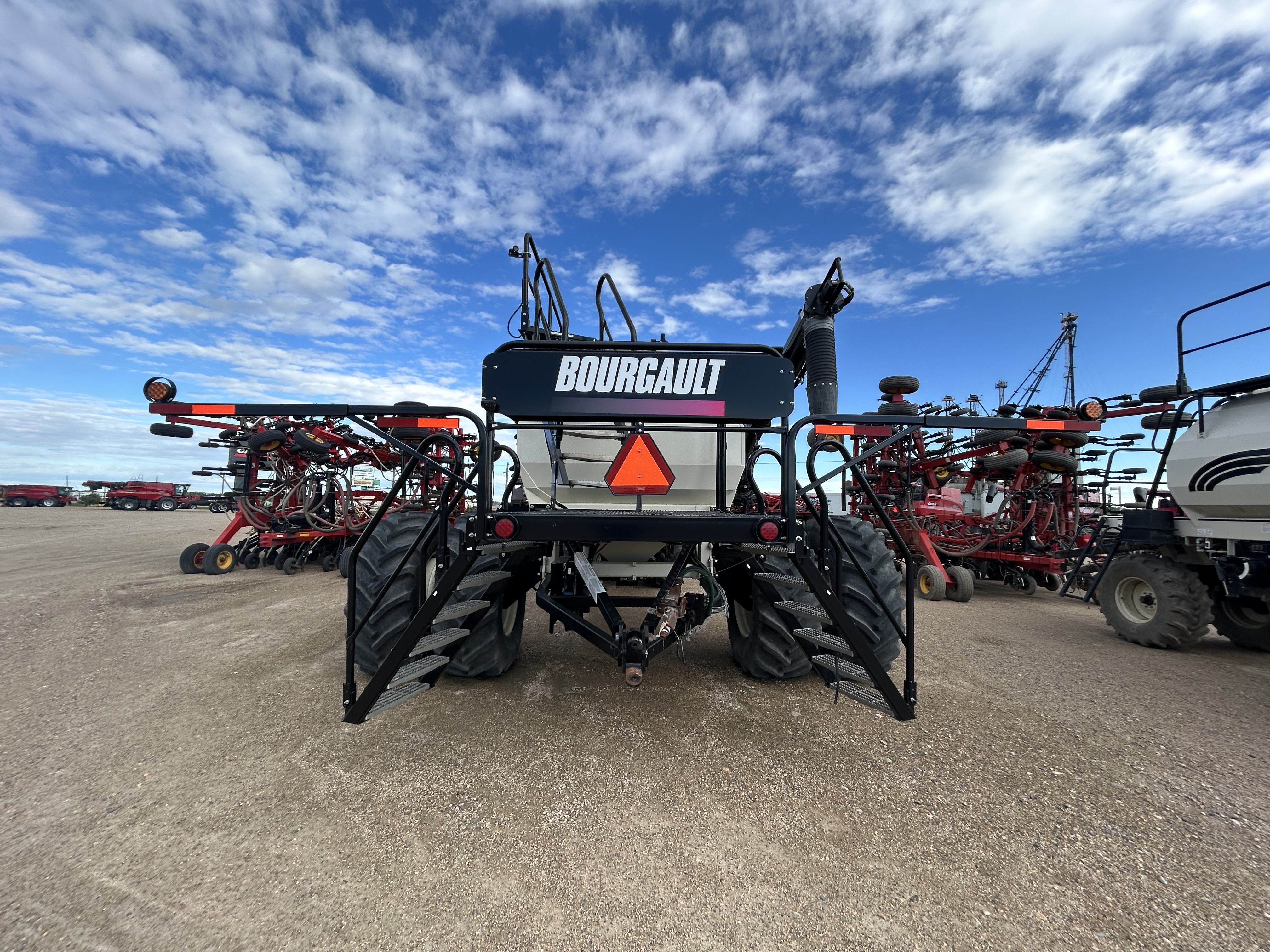 2020 Bourgault 5810 Air Drill