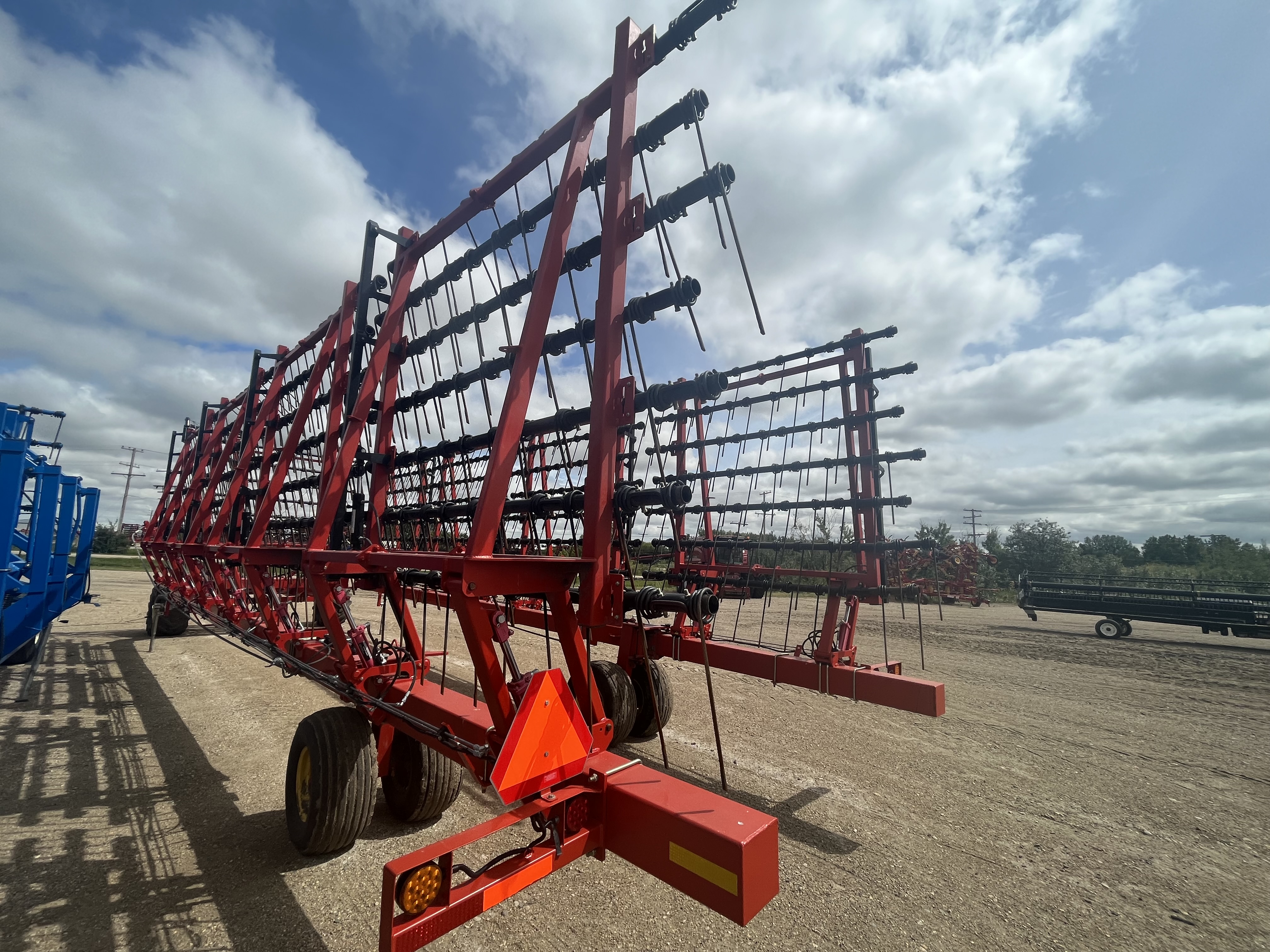 2018 Bourgault XR770 Harrow