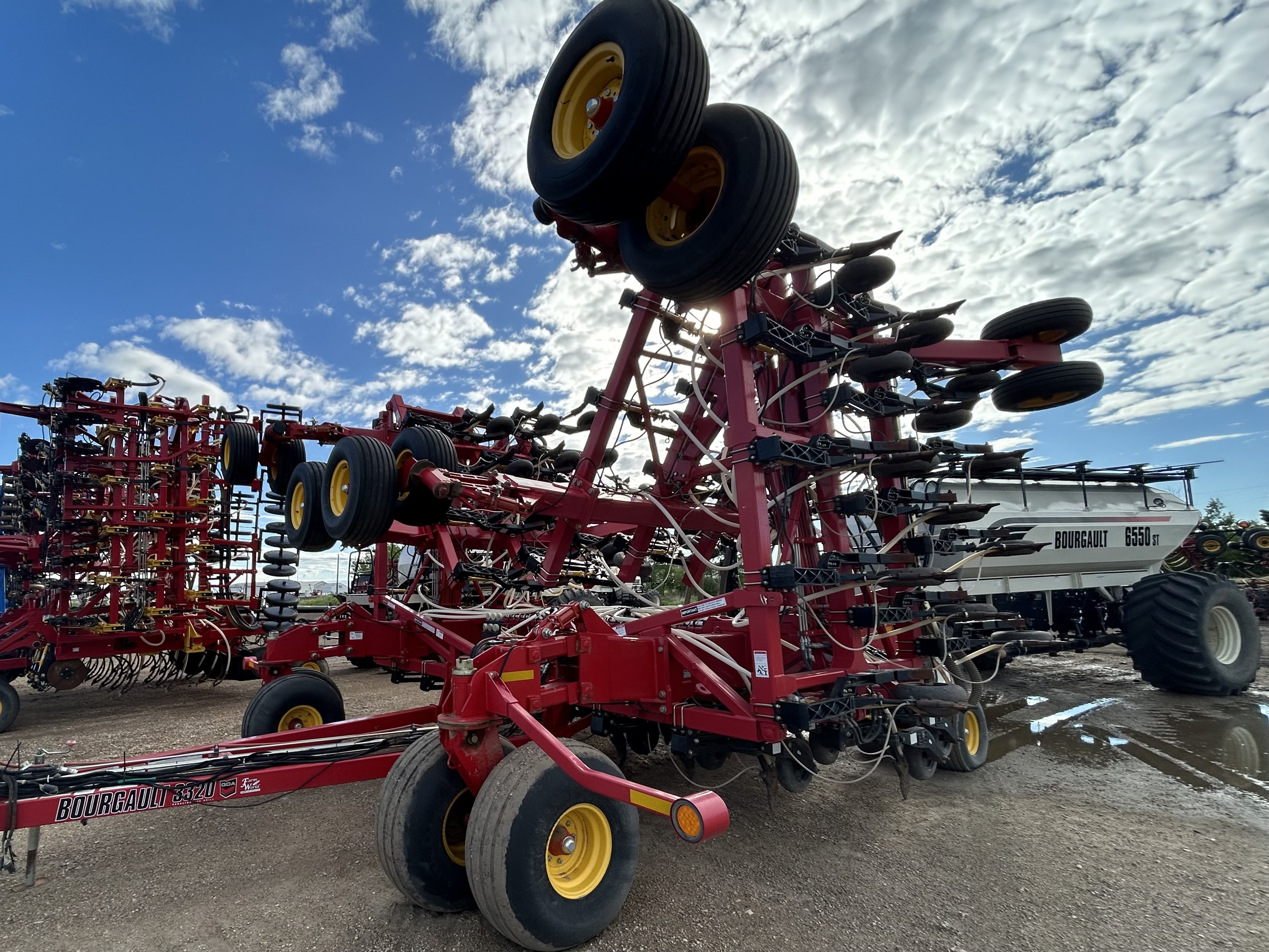 2018 Bourgault 3320 Air Drill