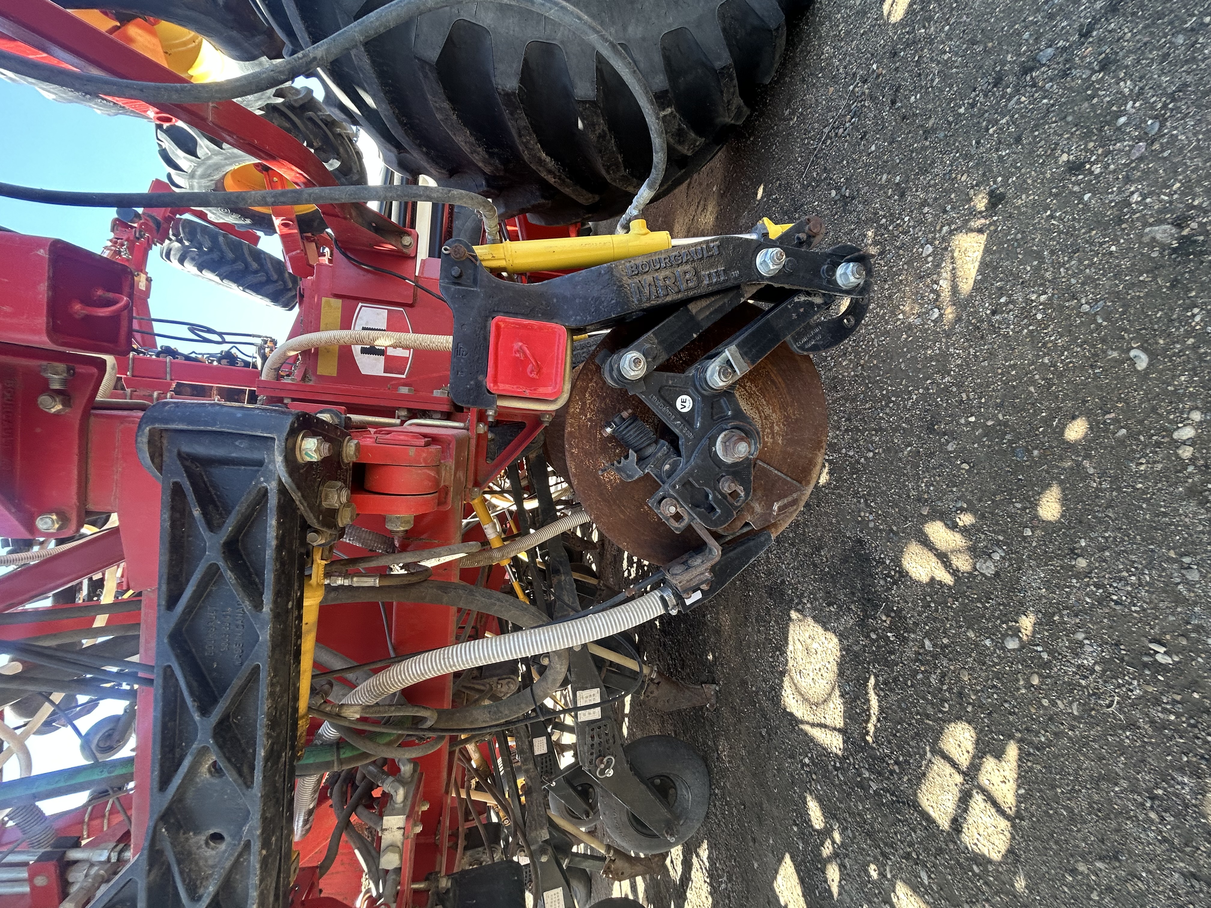 2014 Bourgault 3320 Air Drill