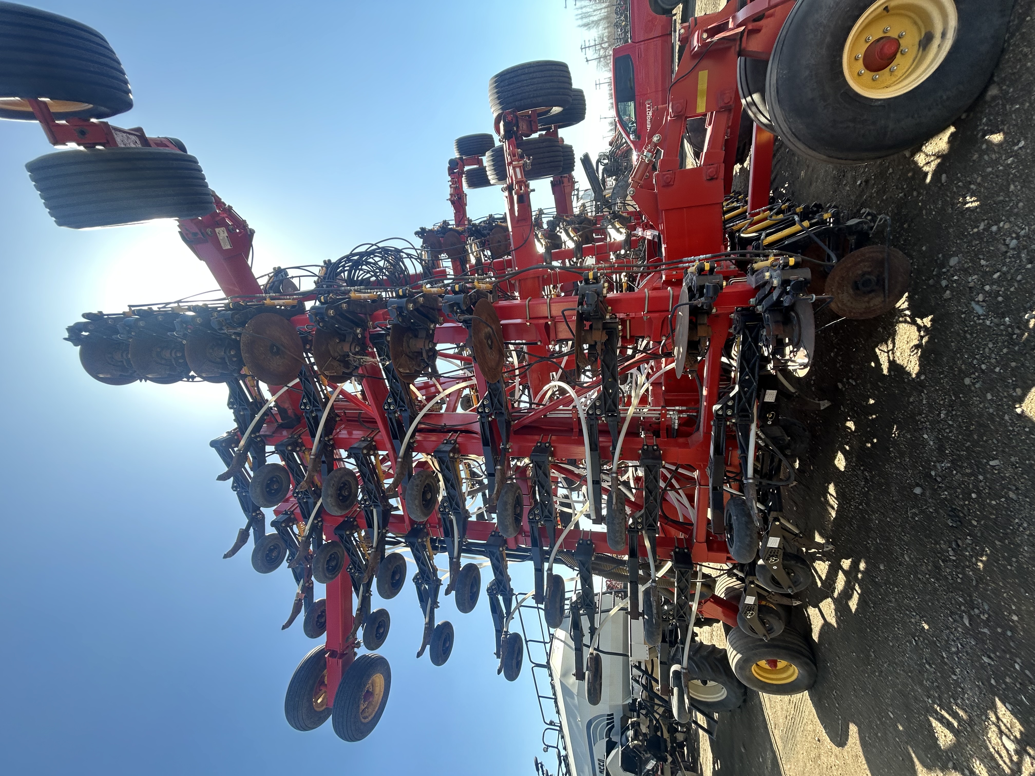 2013 Bourgault 3320 Air Drill