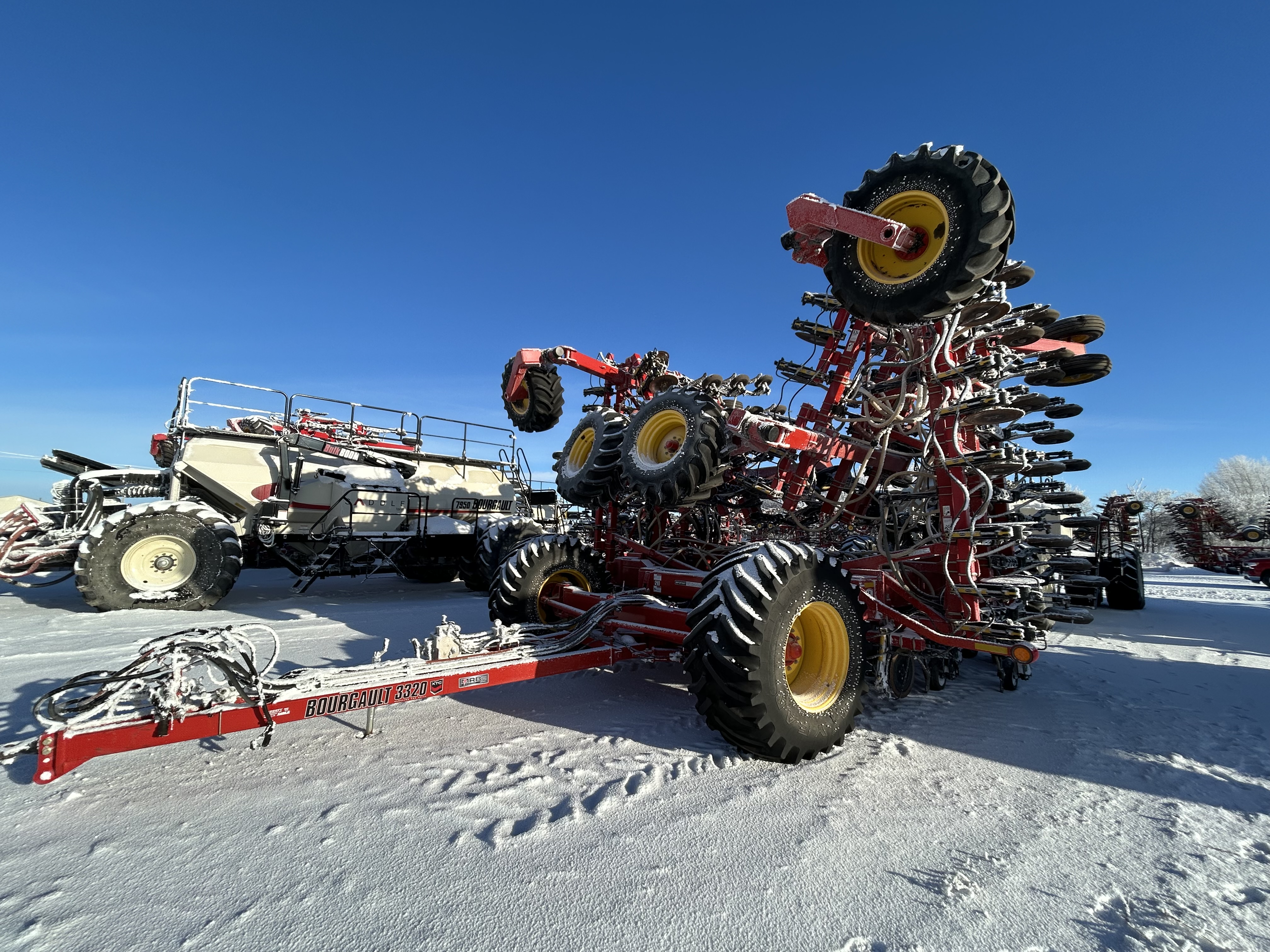 2016 Bourgault 3320 Air Drill