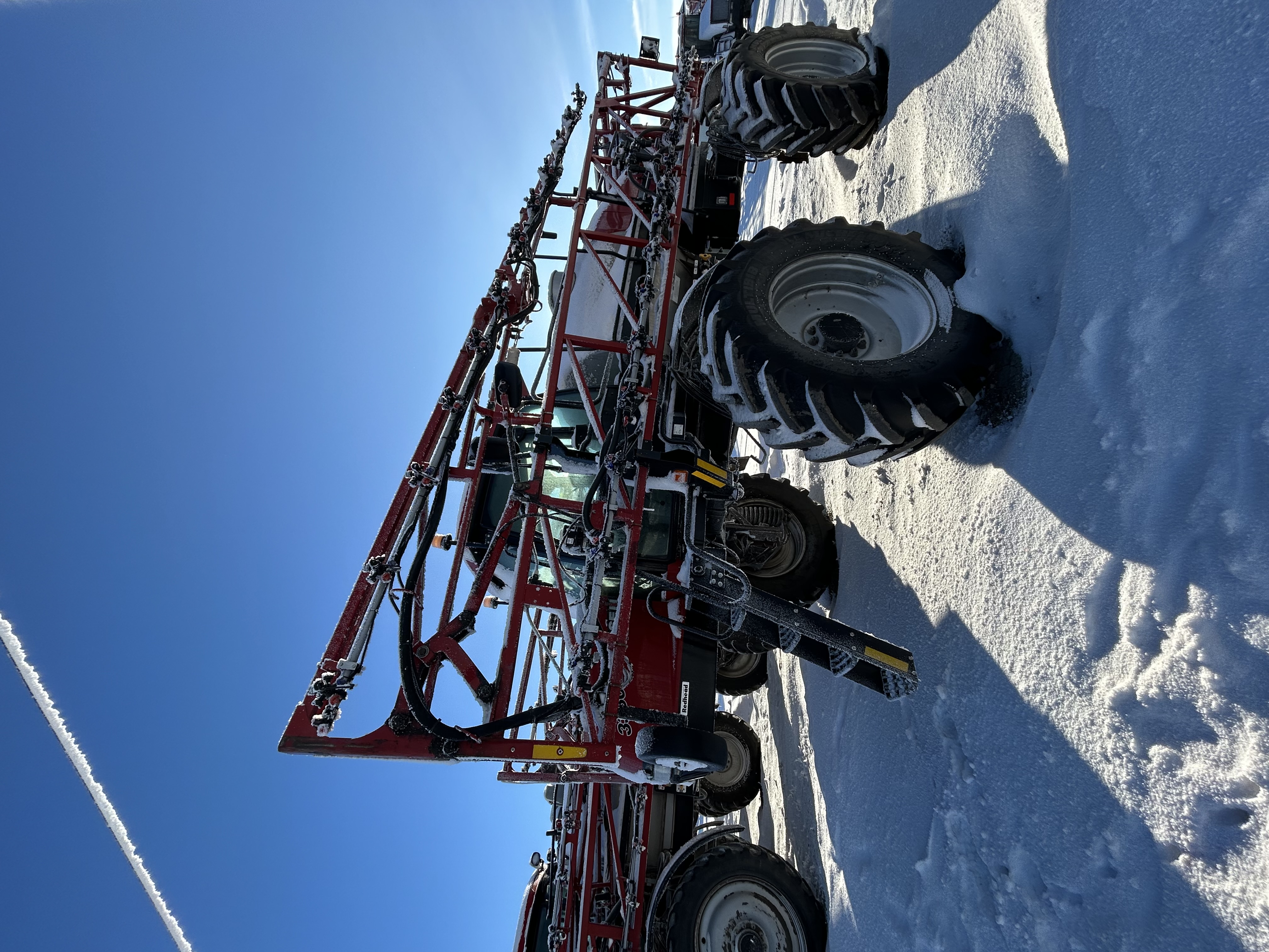 2011 Case IH Patriot 3330 Sprayer/High Clearance