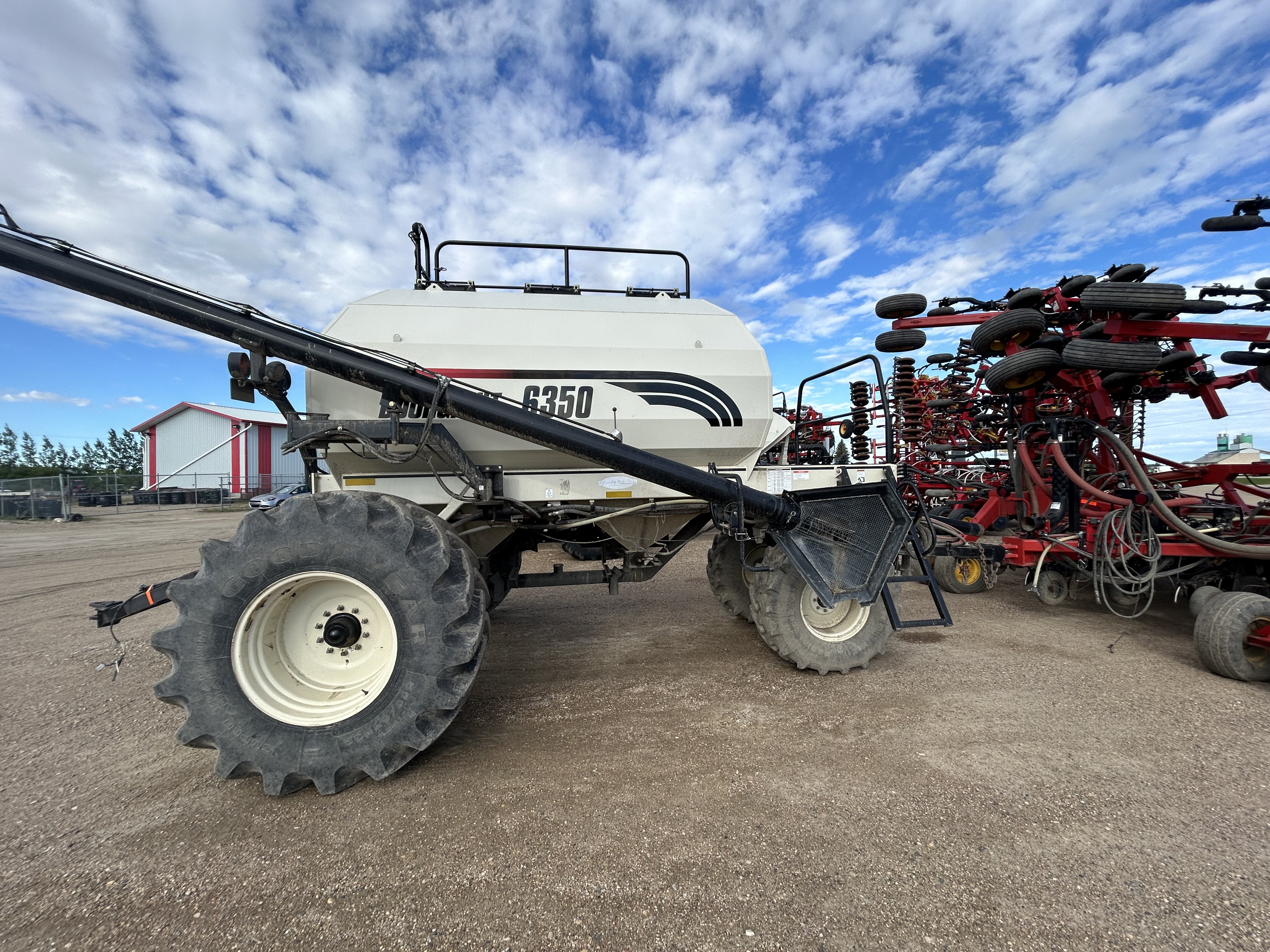 2013 Bourgault 6350 Air Drill