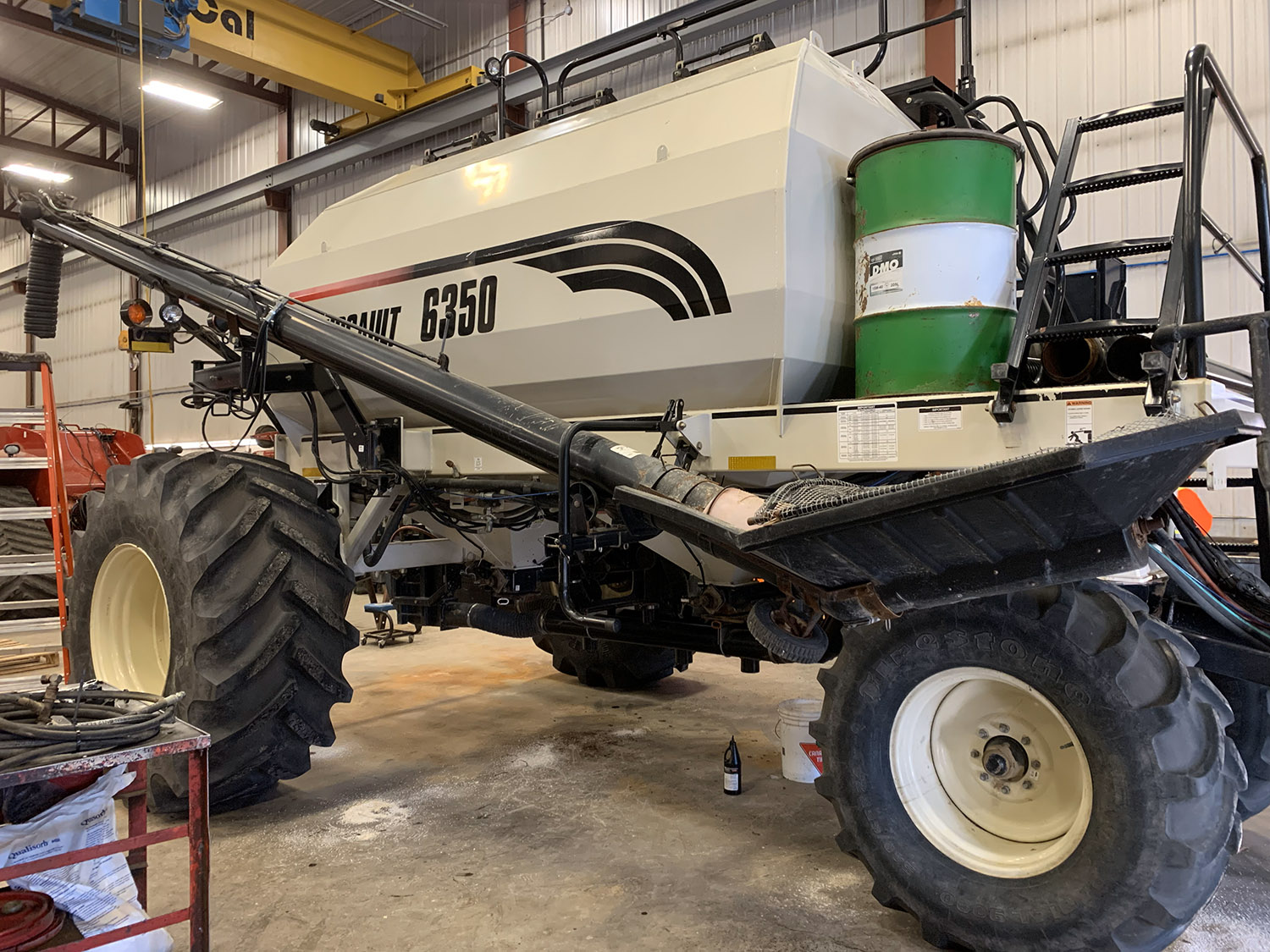 2012 Bourgault 6350 Air Drill