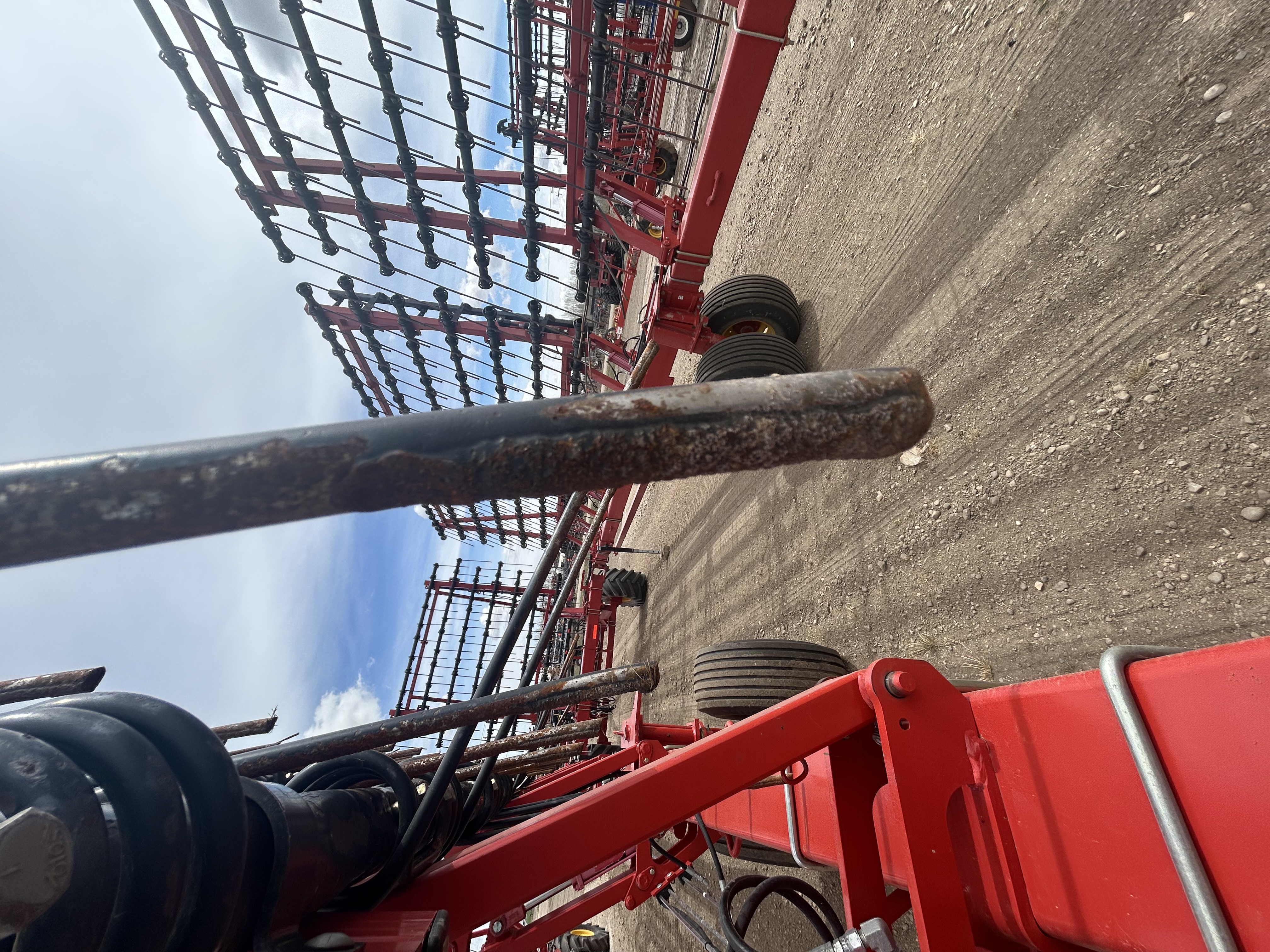 2020 Bourgault XR771 Harrow