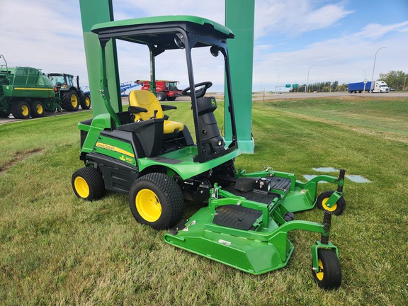 2016 John Deere 1550 TerrainCut 4WD Mower/Front Deck