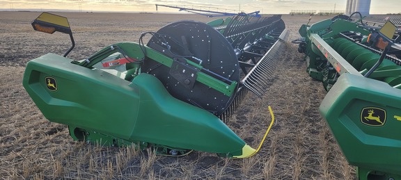 2023 John Deere RD45F Header Combine