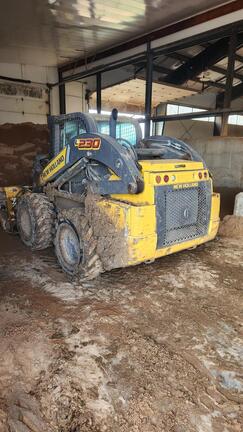 2017 New Holland L230 Skid Steer Loader