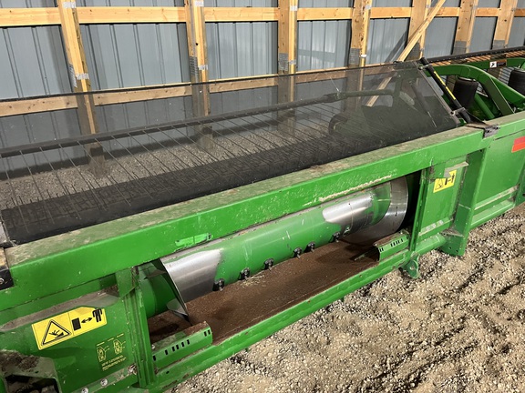 2014 John Deere 615P Header Combine