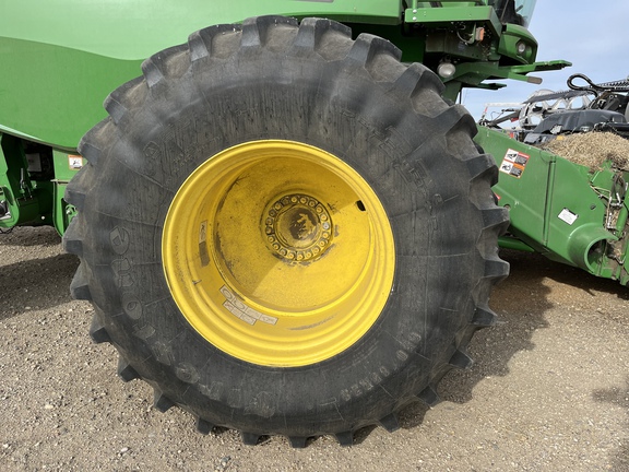 2020 John Deere S780 Combine