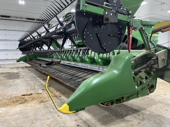 2022 John Deere RD40F Header Combine