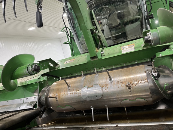 2022 John Deere RD40F Header Combine