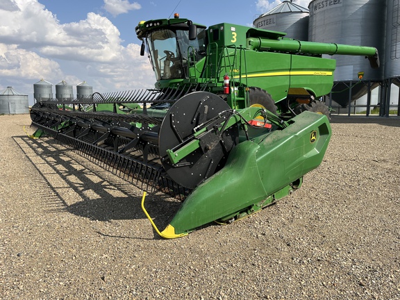 2021 John Deere RD40F Header Combine