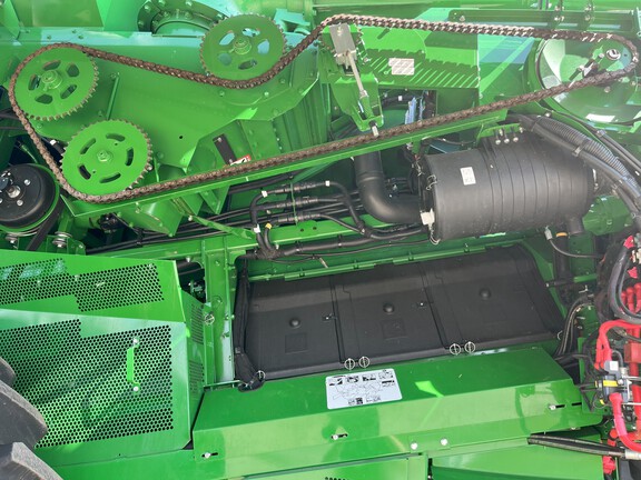 2021 John Deere S790 Combine