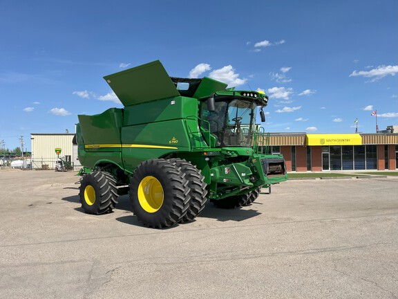 2021 John Deere S790 Combine