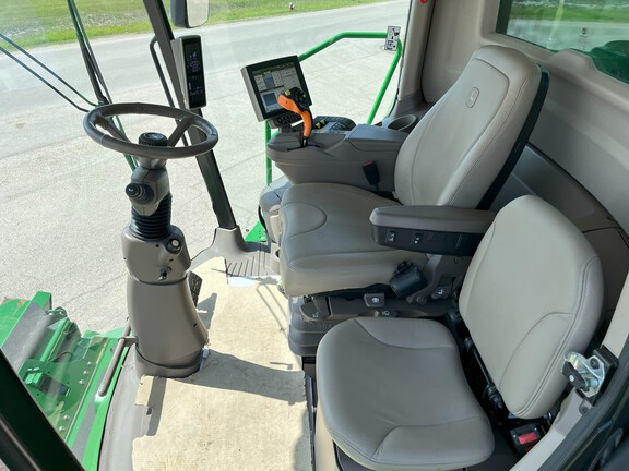 2021 John Deere S790 Combine