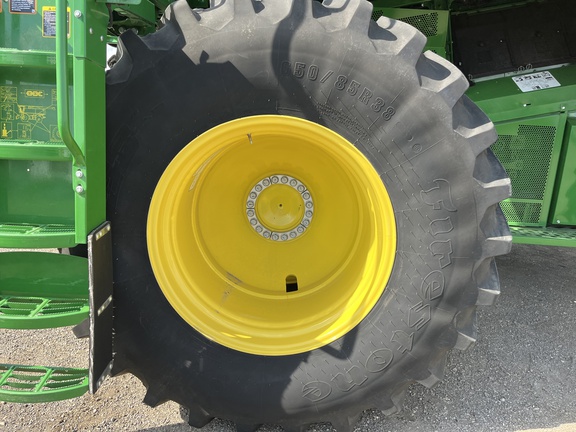 2020 John Deere S780 Combine