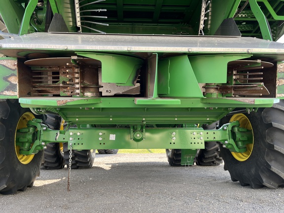 2020 John Deere S780 Combine