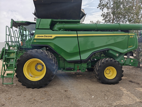 2023 John Deere X9 1000 Combine