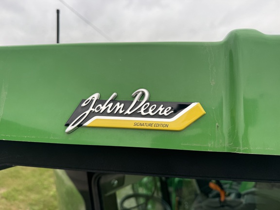 2023 John Deere X9 1000 Combine