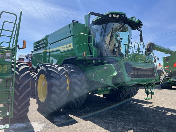 2022 John Deere X9 1000 Combine