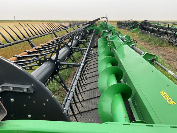 2022 John Deere HD50F Header Combine