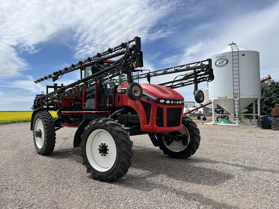 2012 Apache AS720 Sprayer/High Clearance