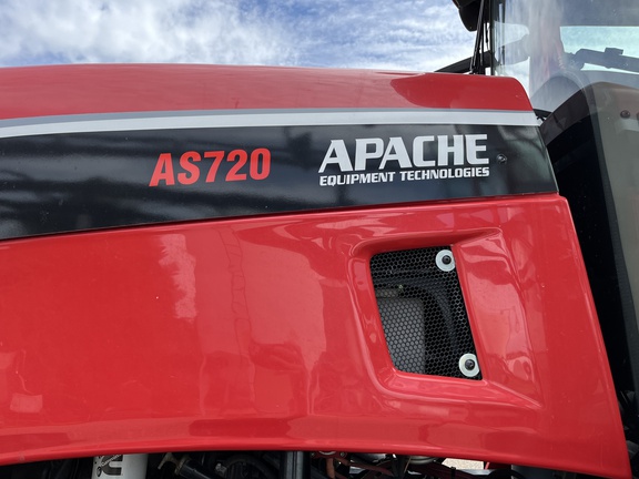2012 Apache AS720 Sprayer/High Clearance