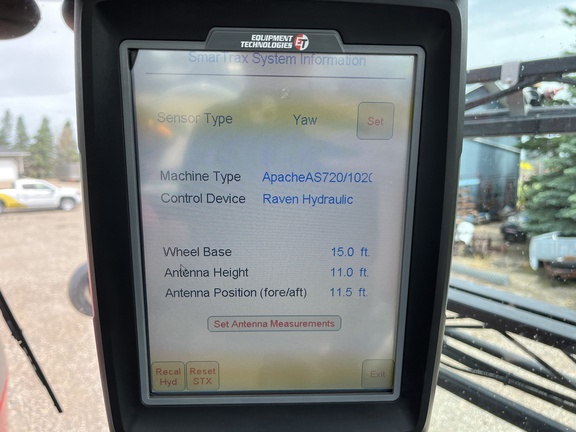 2012 Apache AS720 Sprayer/High Clearance