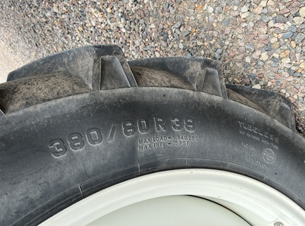 2012 Apache AS720 Sprayer/High Clearance