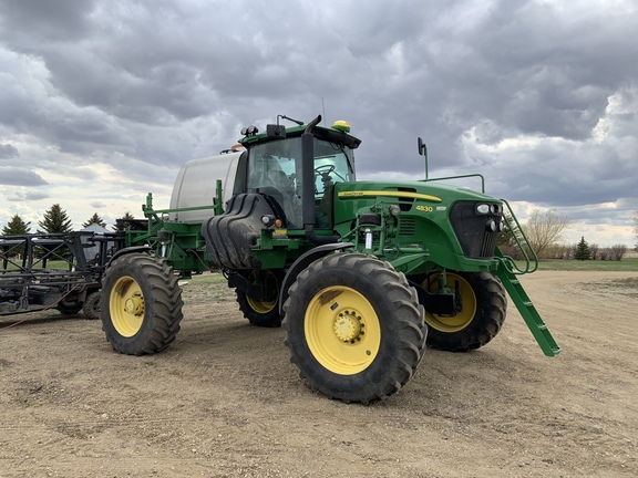 2013 John Deere 4830 Sprayer/High Clearance