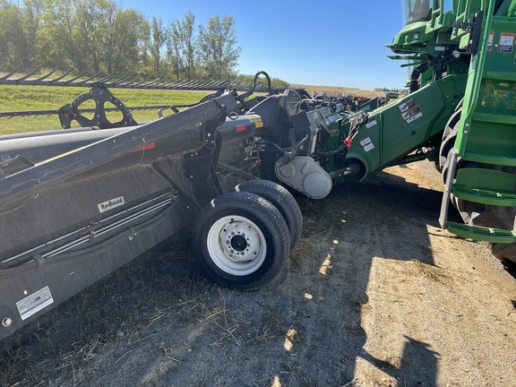 2017 MacDon FD75 Header Combine