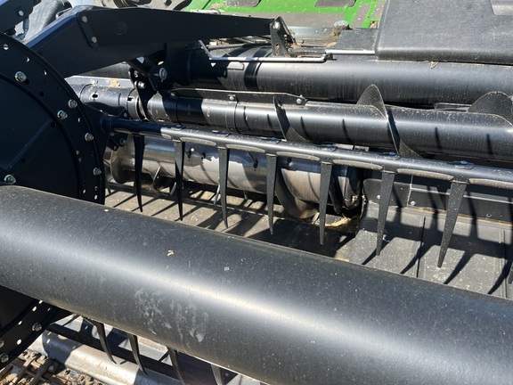 2017 MacDon FD75 Header Combine