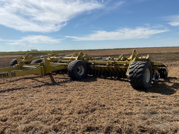 2017 Degelman PROTILL 40 Disk