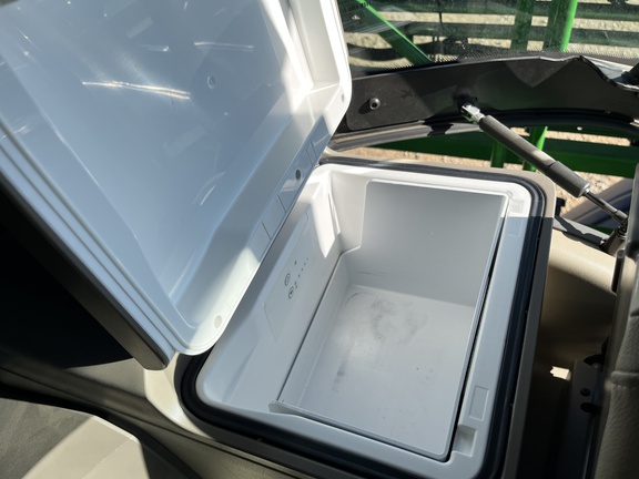 2024 John Deere 616R Sprayer/High Clearance