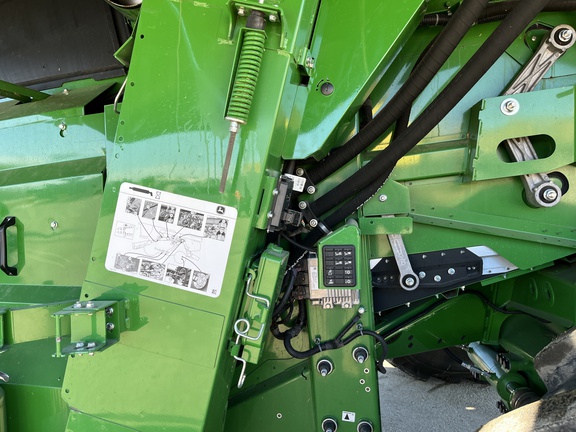 2023 John Deere X9 1000 Combine