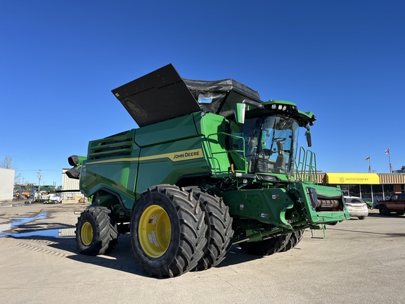 2023 John Deere X9 1000 Combine