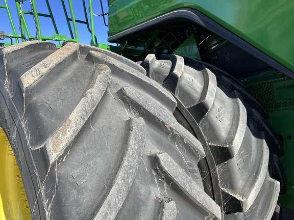 2023 John Deere X9 1000 Combine