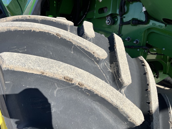 2023 John Deere X9 1000 Combine