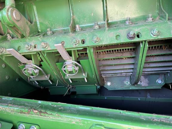 2023 John Deere X9 1000 Combine