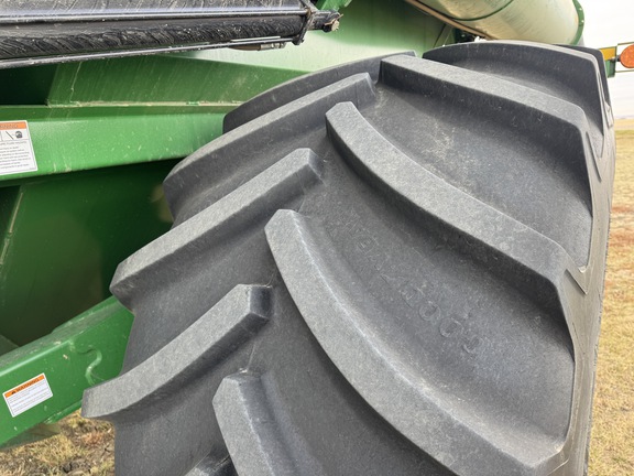 2017 Brandt 1020XR Grain Cart