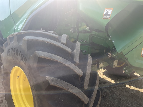 2023 John Deere X9 1100 Combine