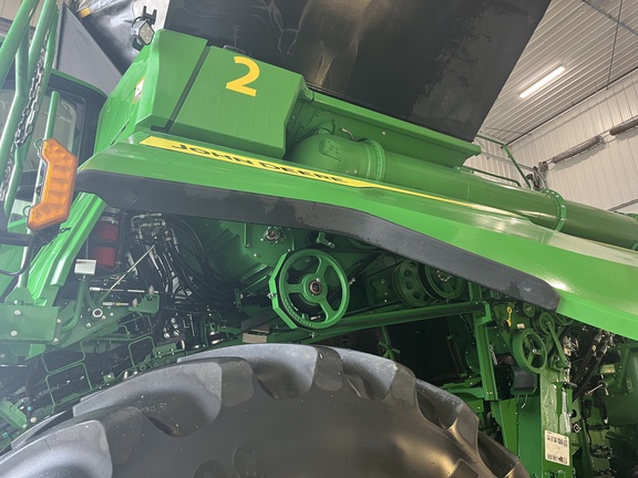 2023 John Deere X9 1100 Combine