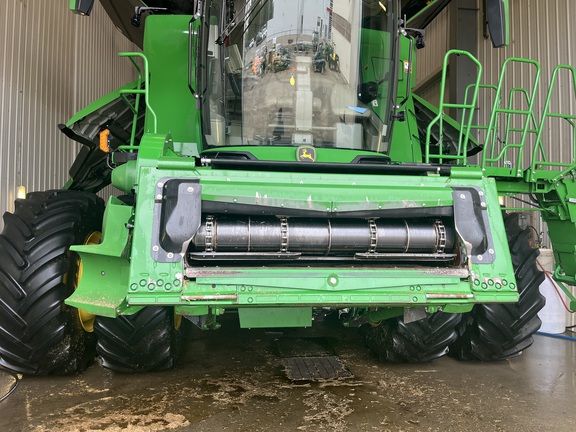 2023 John Deere X9 1100 Combine