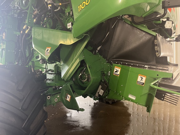 2023 John Deere X9 1100 Combine