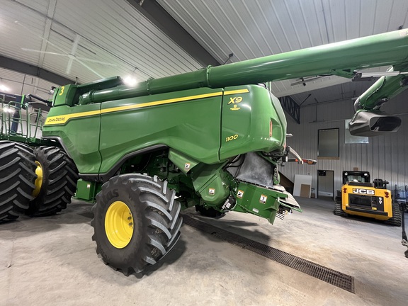 2023 John Deere X9 1100 Combine