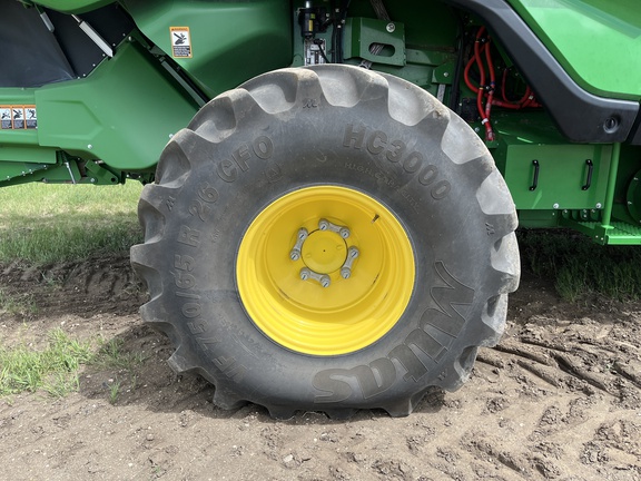 2023 John Deere X9 1000 Combine