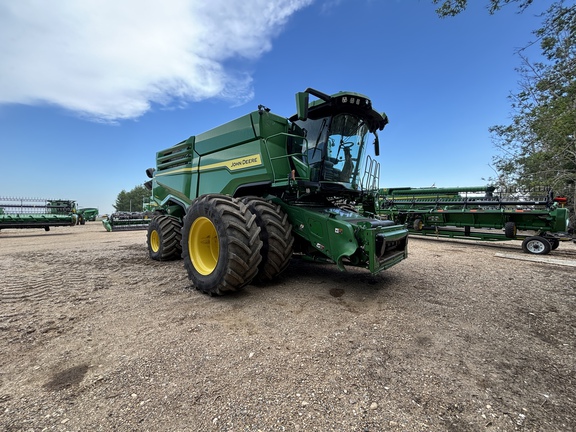 2023 John Deere X9 1000 Combine